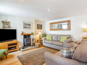 Donadea Cottage